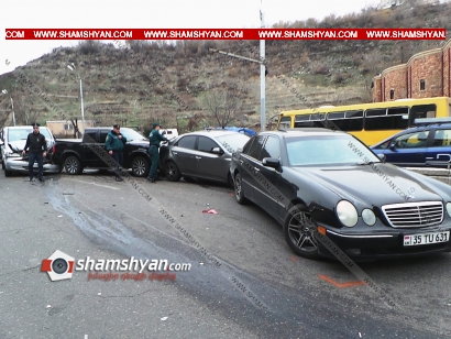 Խոշոր ու շղթայական ավտովթար Երևանում. բախվել են Lincoln-ը, 2 Mercedes-ներ, Ford-ն ու Kia-ն. կան վիրավորներ. օպերատիվ են գործել բժիշկները, փրկարարներն ու ճանապարհային ոստիկանները. ՖՈՏՈՌԵՊՈՐՏԱԺ, ՏԵՍԱՆՅՈՒԹ