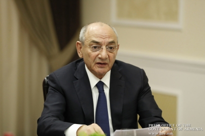 Բակո Սահակյանը շրջվարչակազմերի ղեկավարների և Ստեփանակերտի քաղաքապետի մասնակցությամբ խորհրդակցություն է անցկացրել