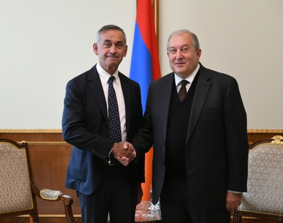 Նախագահ Սարգսյանը շարունակում է նոր կորանավիրուսի համաճարակի կանխարգելման և բուժման խնդիրների վերաբերյալ միջազգային գործընկերների հետ քննարկումները