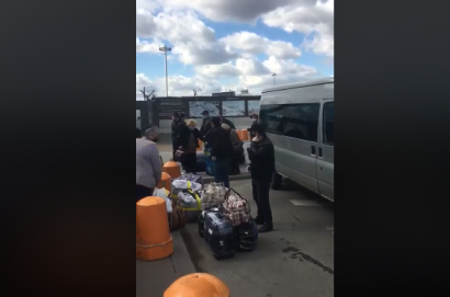 Մեկնարկել է Մոսկվա-Երևան 3-րդ չարտերային թռիչքի հաշվառումը. քաղաքացիները հյուրանոցներից տեղափոխվում են օդանավակայան. ՌԴ-ում ՀՀ դեսպանություն