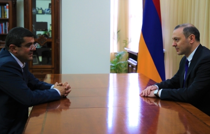 Անվտանգության խորհրդի քարտուղար Արմեն Գրիգորյանն ընդունել է Արցախի Հանրապետության նորընտիր նախագահ Արայիկ Հարությունյանին