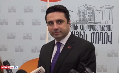 Յուրաքանչյուր մարդ, ով խնդիր կունենա Հայ առաքելական եկեղեցու հետ, ես իր հետ խնդիր կունենամ. Ալեն Սիմոնյան. News.am. ՏԵՍԱՆՅՈՒԹ