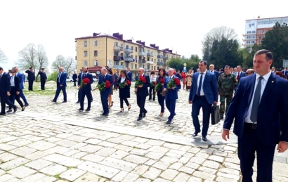 Հայկական երկու պետությունների բարձրաստիճան այրերն իրենց հարգանքի տուրքն են մատուցել. «Արցախպրես». ՖՈՏՈՌԵՊՈՐՏԱԺ