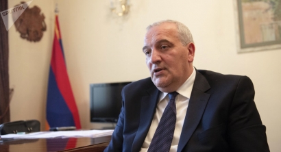 Հերթական ահազանգը՝ օրեր շարունակ Լարսի անցակետում մնացած քաղաքացիներից. Դեսպանատների ներկայացուցիչները զբաղված են «կուտ տալով»