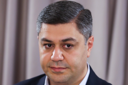 Երկրում ստեղծված իրավիճակը ցույց է տալիս, որ իշխանությունները չեն կարողանում կառավարել, երկիրը քաոսային վիճակում է. Արթուր Վանեցյան. «Հրապարակ». Hraparak.am