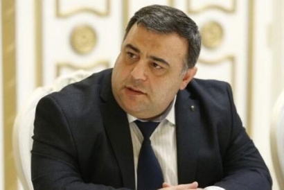 «Վեթինգի ոսկե պահը բաց է թողնված, հիմա անունն ինչ էլ դնես՝ միևնույն է․ հետհեղափոխական ալիքը գնալով պարտվում է». 1in.am