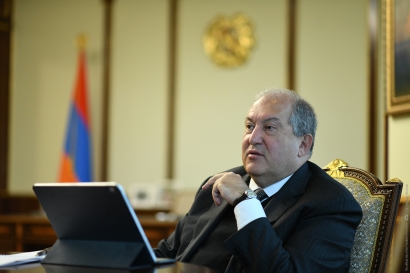 Նախագահ Արմեն Սարգսյանն Իտալիայի ազգային տոնի առթիվ հեռավար զրույց է ունեցել Հայաստանում Իտալիայի դեսպանի հետ