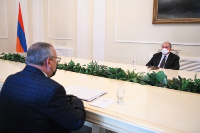 Արցախը ևս մեկ անգամ ապացուցեց, որ երկիր է, որտեղ մարդիկ պետականորեն են մտածում և գործում. նախագահ Արմեն Սարգսյանն ընդունել է Արցախի ԱԺ նախագահին
