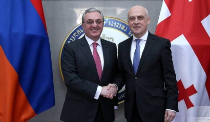 Զոհրաբ Մնացականյանը Վրաստանի ԱԳ նախարարի հետ զրուցել է կորոնավիրուսի դեմ պայքարի մասին