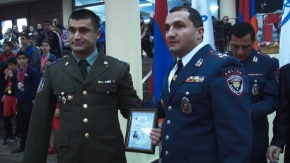 Օրը կգա, և հանրությունը կիմանա, թե ով է այն սրբապիղծը, ում պատվերով փորձում են վարկաբեկել պաշտպանության նախարարին ու նրա կողմից նշանակված պրոֆեսիոնալ կադրերին