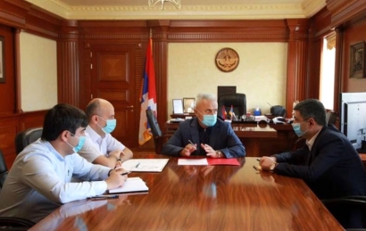 Ի աջակցություն լիբանանահայերի՝ Արցախում դրամահավաք է սկսվել. կայացել է ԱՀ նախագահի հրամանով ստեղծված աշխատանքային խմբի անդրանիկ նիստը