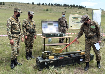 2-րդ զորամիավորում անցկացվել են ցուցադրական պարապմունքներ․ 4-րդ զորամիավորումում՝ հրամանատարական հավաքներ