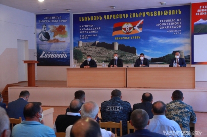 ԱՀ նախագահն այցելել է Ասկերան շրջկենտրոն և շրջանի համայնքների ղեկավարներին ներկայացրել վարչակազմի նոր ղեկավարին