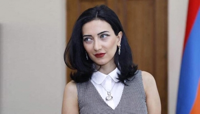 Արփինե Հովհաննիսյան. Պայմանը հետևյալն է՝ Ալիևը չի կրակում, Փաշինյանը ներսում ճնշում է քաղաքական հակառակորդներին