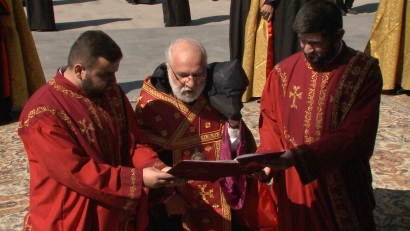 Մայր Աթոռ Սուրբ Էջմիածնում կատարվեց աղոթք Արցախի և Հայոց բանակի համար. ՖՈՏՈՌԵՊՈՐՏԱԺ