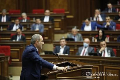 Եկել եմ ասելու, թե ինչի եմ պատրաստ ես. ես պատրաստ եմ զոհվելու՝ հանուն մեր հայրենիքի. Նիկոլ Փաշինյանի ելույթն ԱԺ-ում արժանացավ ծափերի. Aravot.am