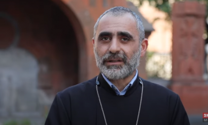 «Տղե՛րք, հայրենիքը ձեր կարիքն ունի». Տեր Եսայի քահանա Արթենյան. ՏԵՍԱՆՅՈՒԹ