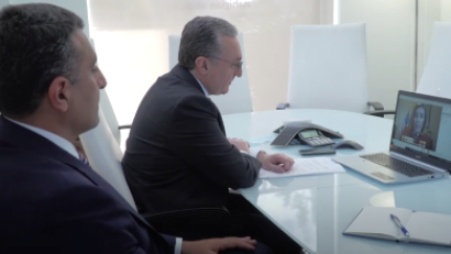 Զոհրաբ Մնացականյանը հեռավար հանդիպում է անցկացրել ԱՄՆ Կոնգրեսի Ներկայացուցիչների պալատի խոսնակ Նենսի Փելոսիի հետ. ՏԵՍԱՆՅՈՒԹ
