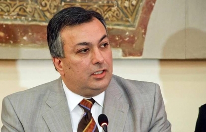 «Դու վերցնում ես լսափողն ու լռում։ Որքան ասելիք կա քո լռության մեջ…»․ Արմեն Ամիրյան