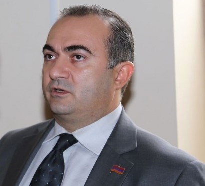«Գնացե՛ք, հեռացե՛ք, հրաժարվե՛ք… ինչպես կուզեք անվանեք այդ քայլը, բայց արեք, հանուն ազգի և հայրենիքի համար նոր շանսի». Թևան Պողոսյան