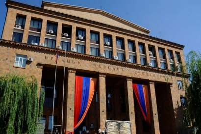 ԵՊՀ դեկանները պահանջում են հետ կանչել «Բարձրագույն կրթության և գիտության մասին» օրենքի նախագիծը