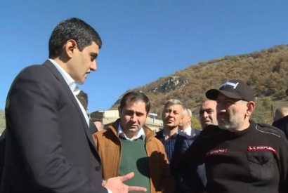 Գորիսի համայնքապետն ու ավագանու անդամները միացել են Նիկոլ Փաշինյանի հրաժարականի պահանջին