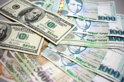 Դրամը շարունակում է արժեզրկվել. ինչով է դա պայմանավորված. «Ժողովուրդ»