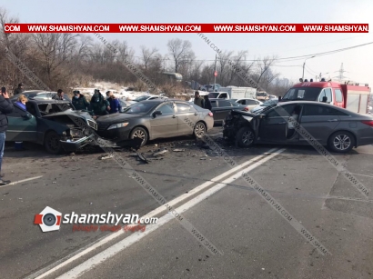 Խոշոր ավտովթար Երևանում. բախվել են Toyota-ն, Mercedes-ն ու Hyundai-ը. վիրավորներին արգելափակումից դուրս են բերել փրկարարները. ՀՀ ՃՈ պետի տեղակալի կարգադրությամբ երթևեկությունը ժամանակավորապես դադարեցվել է. ՖՈՏՈՌԵՊՈՐՏԱԺ