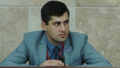 Փաստորեն Ռոմանոսը նույնպես գիտեր, որ Արցախը հանձնելու են և չարժի ոչինչ անել Սևանը փրկելու համար․ Վահագն Վարագյան