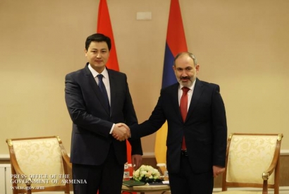 Հայաստանի և Ղրղզստանի վարչապետներն ընդգծել են քաղաքական երկխոսության բարձր մակարդակը․ ՖՈՏՈՌԵՊՈՐՏԱԺ