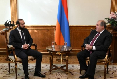 ԱԺ նախագահը հանդիպել է ՀՀ նախագահի հետ․ քննարկվել է խորհրդարանի և նախագահի դերը ներքաղաքական լարված իրավիճակի լիցքաթափման գործում