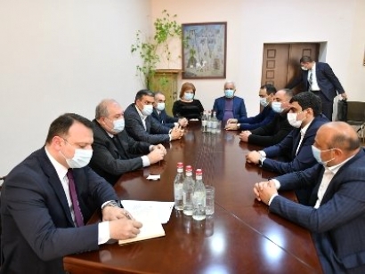 Արմեն Սարգսյանը և Արման Թաթոյանն այցելել են Գորիսի քաղաքապետարան