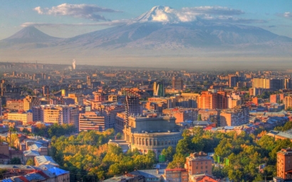Ռուսաստանի հե՞տ, թե՞ առանց. ինչպես են պատկերացնում ապագան քաղաքական ուժերը. «Ժողովուրդ»