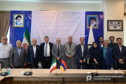 ՀՀ ՊԵԿ և Իրանի մաքսային ծառայության պատվիրակությունները հանդիպել են Նորդուզ սահմանային անցակետում. Օրակարգում Մեղրիի և Նորդուզ անցակետերի միջև օպերատիվ կապի ստեղծումն է