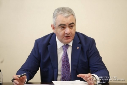 Արման Սահակյանը ավելի քան 12,5 մլն դրամ է պարտք պետությանը. Ըստ ՊԵԿ-ի, գործարք է արել ու հարկերից խուսափել. aravot.am