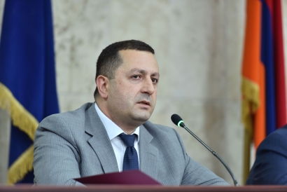 Անելու եմ ամեն ինչ, որպեսզի բուհի մթնոլորտը փոխվի. ԵՊՀ ռեկտորի նոր ժամանակավոր պաշտոնակատար