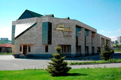 Դանակահարություն Երևանում. «Հարսնաքար» ռեստորանային համալիրի տարածքից «աջ ազդրի և դաստակի ծակած վերք» ախտորոշմամբ հիվանդանոց է տեղափոխվել 20-ամյա տղա
