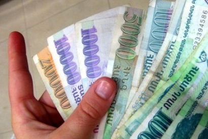 Կառավարությունը բացասական եզրակացություն տվեց կենսաթոշակները բարձրացնելու ընդդիմադիրների նախաձեռնությանը