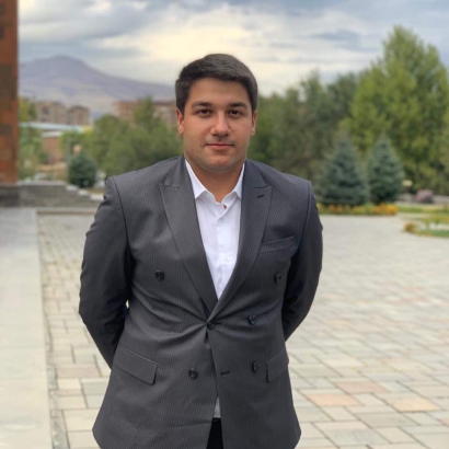 Երբ Ռուսաստանը սկսել է շատ կարևոր ռազմական գործողություններ իրականացնել, կա վտանգ, որ նրա համար լարման նոր օջախներ կստեղծեն․ Հայկ Եսայան