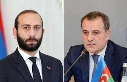 Հայաստանի և Ադրբեջանի ԱԳ նախարարների միջև հեռախոսազրույց է տեղի ունեցել