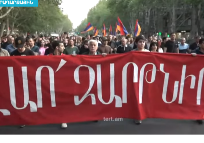 «Դիմադրություն» շարժման իրազեկման երթը՝ Երևանում. Ուղիղ