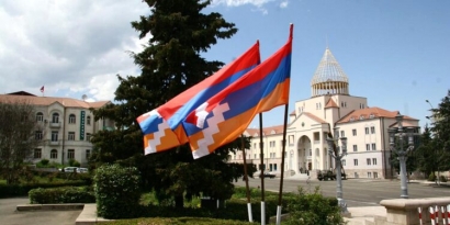 Արցախում խուսափում են կարծիք հայտնել Հայաստանի ներքաղաքական զարգացումների մասին․ «Իրավունք»