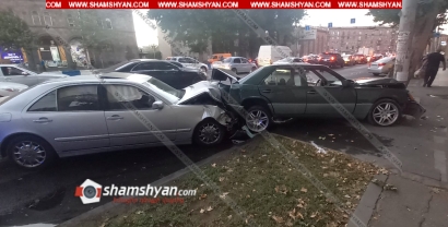 Ավտովթար Երևանում. «Գրանդ սպորտի» մոտ բախվել են Mercedes-ները. կա վիրավոր. օպերատիվ են գործել փրկարարները, բժիշկներն ու պարեկները. ՖՈՏՈՌԵՊՈՐՏԱԺ