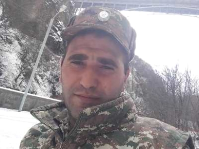 Լեյտենանտ Արմեն Աբրահամյանն իր զինվորներին հրամայել է նահանջել, իսկ ինքը 12 ժամ միայնակ կռվել է թշնամու դեմ. NEWS.am