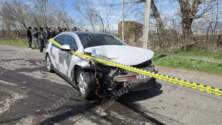 Ավտովթար՝ Կոտայքի մարզում. Նոր Արտամետում բախվել են թիվ 271 երթուղին սպասարկող «ԳԱԶել»-ը, «Chevrolet»-ն ու «Opel»-ը. 5 երեխա տեղափոխվել է հիվանդանոցներ. ՖՈՏՈՌԵՊՈՐՏԱԺ, ՏԵՍԱՆՅՈՒԹ