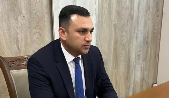 Նիկոլ Փաշինյանին ուղղե՛ք հարցերը, ես քաղաքական հարցերի չեմ պատասխանի այսօր. Մեխակյան