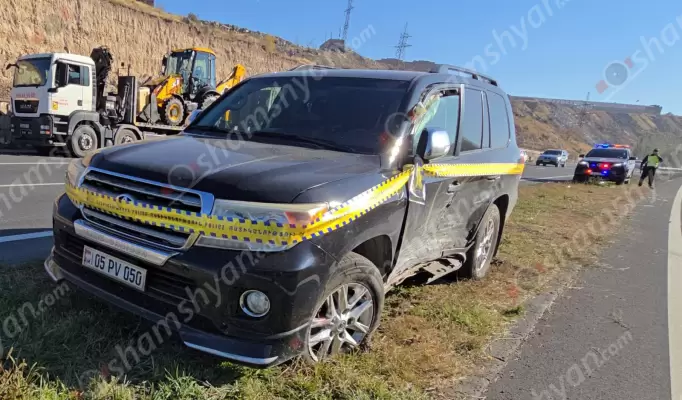 Ավտովթար՝ Կոտայքի մարզում. «Արծվի թևեր»-ի հարևանությամբ բախվել են «Toyota Land Cruiser»-ն ու «Opel Zafira»-ն. կա 5 վիրավոր. ՖՈՏՈՌԵՊՈՐՏԱԺ, ՏԵՍԱՆՅՈՒԹ