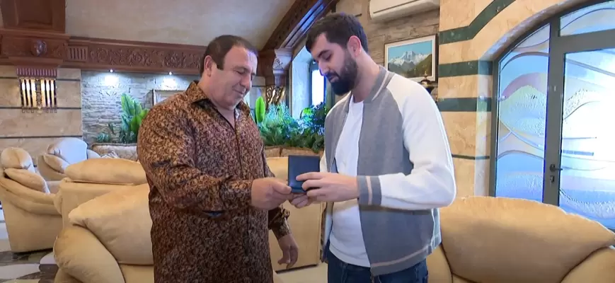 Բիլիարդի բազմակի աշխարհի չեմպիոն Իոսիֆ Աբրամովն իր հետագա մարզական կարիերան պատրաստվում է շարունակել՝ հանդես գալով Հայաստանի դրոշի ներքո. Գագիկ Ծառուկյան