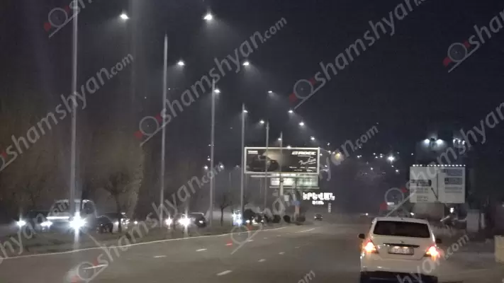 Տիգրան Ավինյանի հետևողական աշխատանքի շնորհիվ վերջապես լուծվեց Աճառյան փողոցից դեպի Աբովյանի գայի պոստ տանող ճանապարհի՝ սովետական ու վերջին 30 տարվա ընթացքում չկարգավորվող արտաքին լուսավորության խնդիրը․ ՖՈՏՈՌԵՊՈՐՏԱԺ, ՏԵՍԱՆՅՈՒԹ