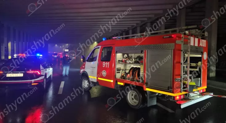 Արտակարգ իրավիճակ՝ Երևանում․Բաբաջանյան փողոցից դեպի Շիրակի փողոց տանող կամրջի տակ անձրևաջրերը հավաքվել և «մինի» լճակ են ստեղծել․օպերատիվ են գործել փրկարարները, պարեկները և կոմունալ բաժնի աշխատակիցները․ ՖՈՏՈՌԵՊՈՐՏԱԺ, ՏԵՍԱՆՅՈՒԹ